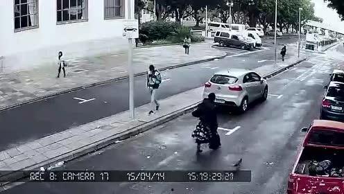 电车事件最新爆料新闻,最新爆料揭露惊人内幕